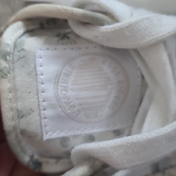 Palladium Canvas Shoes - Picture 8 of 8